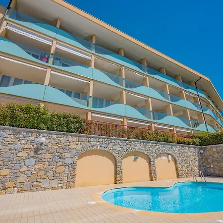 Appartamento Incantevole Con Piscina Vallecrosia Exterior photo